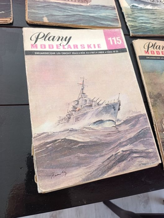 Plany modelarskie dwumiesięcznik LOK 60 sztuk