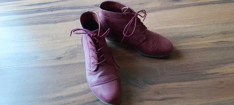 Botki w rozmiarze 36