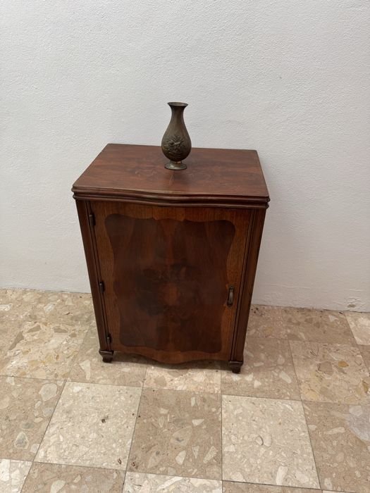 Movel pequeno - Guarda joias/faqueiros/etc