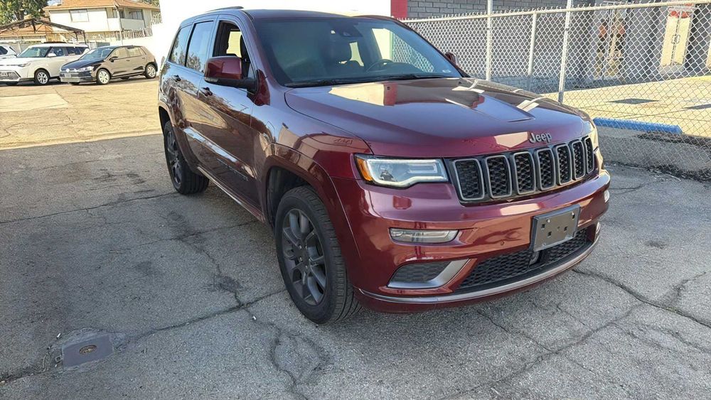 Jeep Grand Cherokee      2021