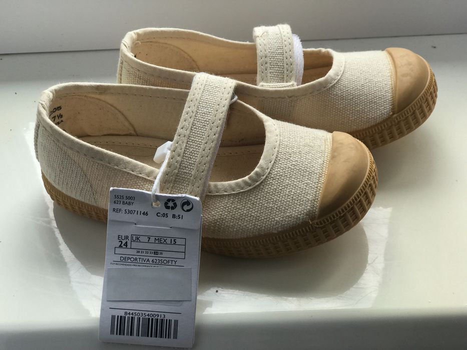 Мягенькі, стильні кеди, мокасини, тапочки Mango