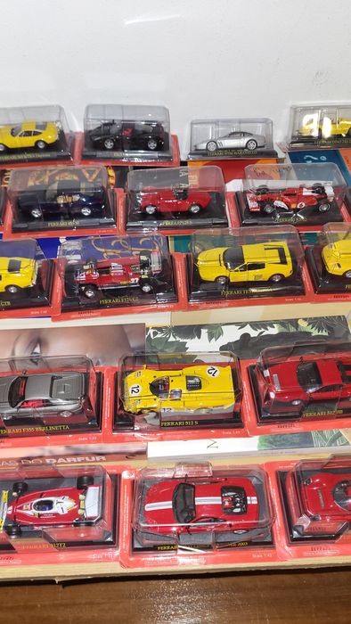 Coleção Ferrari RBA 1:43