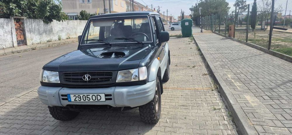 Hyundai Galloper