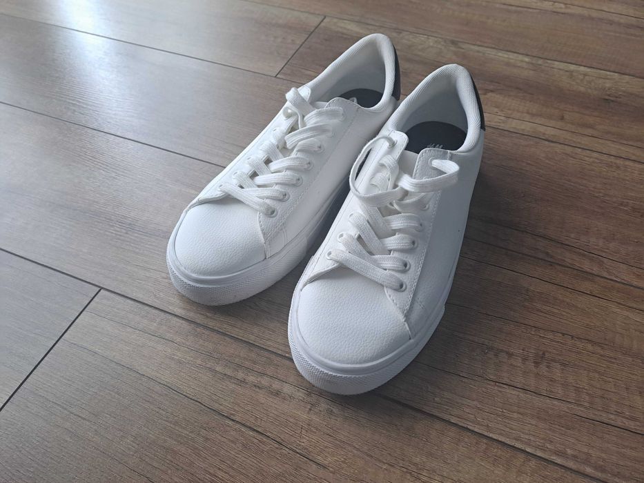 Białe sneakersy H&M roz.41