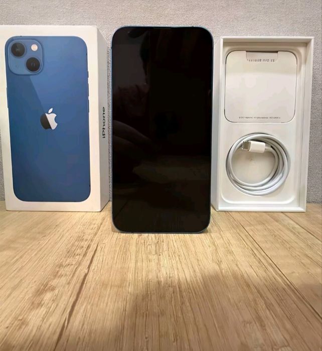 Айфон  13    128 гб