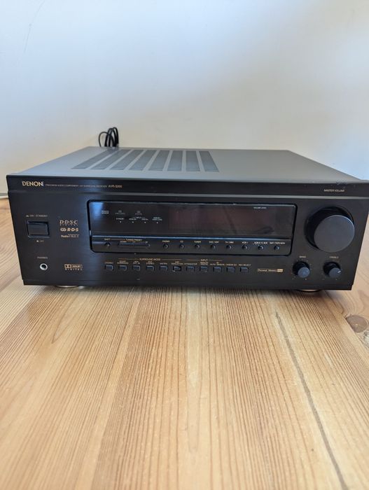 Усилитель ресивер Denon AVR-3200