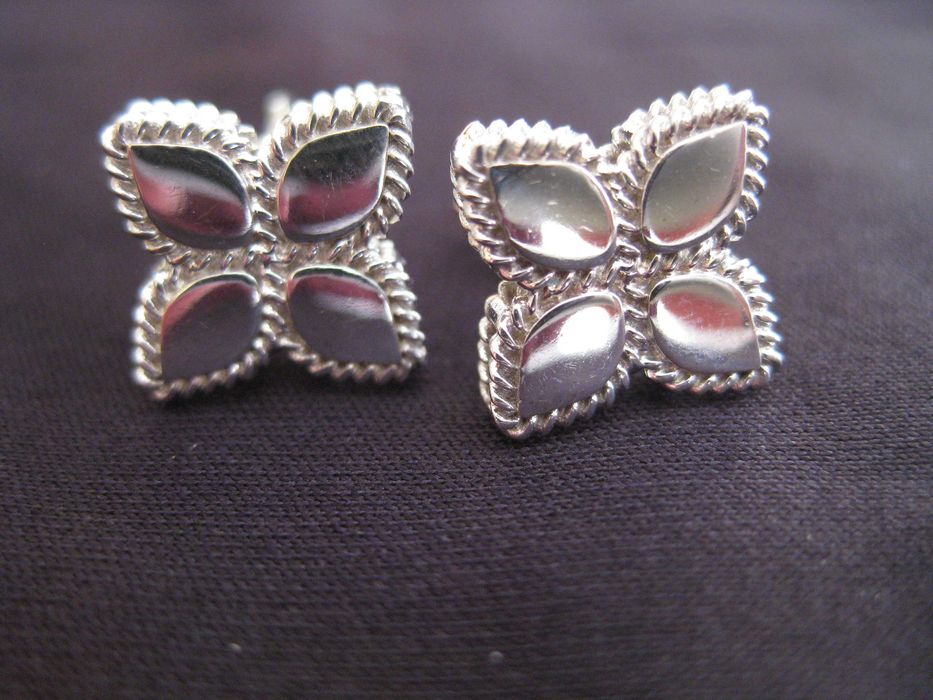 Срібні сережки - пусети "Конюшина"