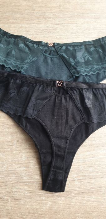 4×Damskie majtki stringi L