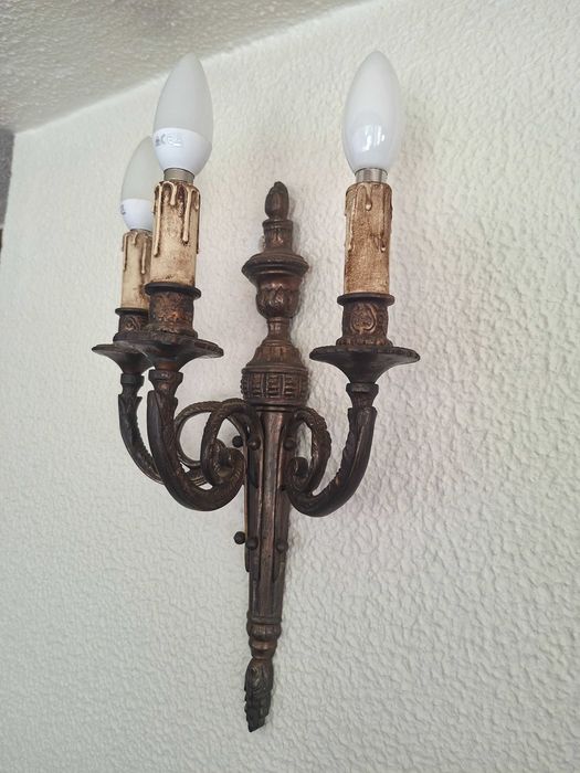 Lustre em Cristal, candeeiro de mesa e aplique - Lote de Iluminação com 3 candeeiros