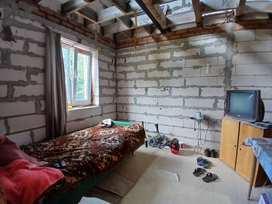 Продається житловий будинок в с. Сальник, у 20-ти км. від Вінниці
