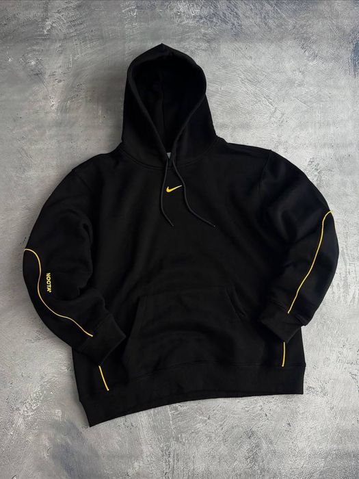 Чоловічий худі з декоративним кантом