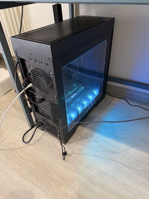 Игровой ПК i7-9700K / RTX 2070 SUPER 8GB / 32GB + MSI монитор + периферия