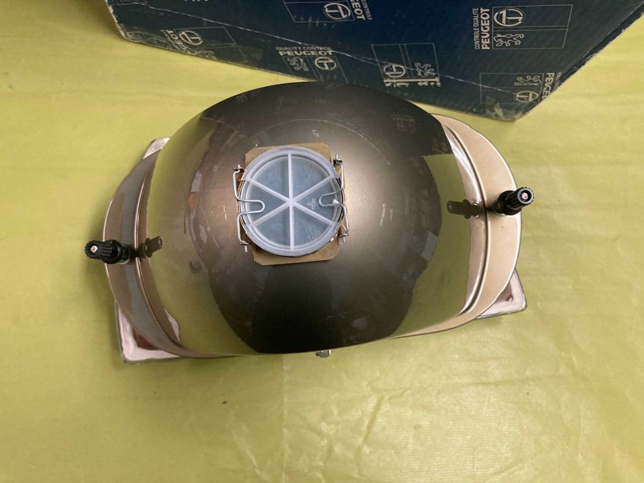 Farol Optica Peugeot 504 esquerdo H4 Original Sev Marchal