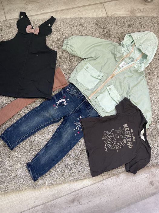 Одяг для дівчинки , курточки 80-86 см , 98-104 см