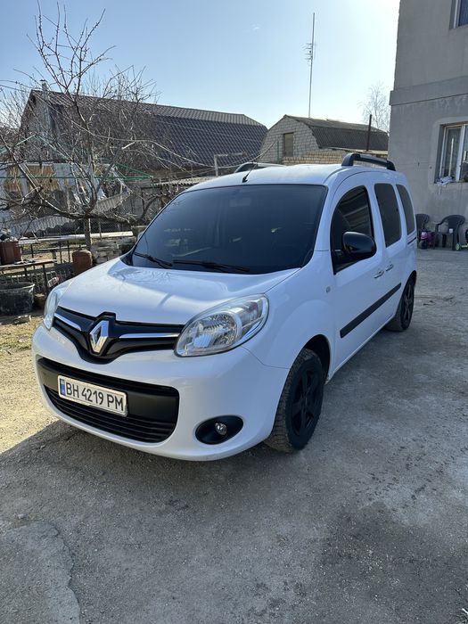 Продам Рено Кангу