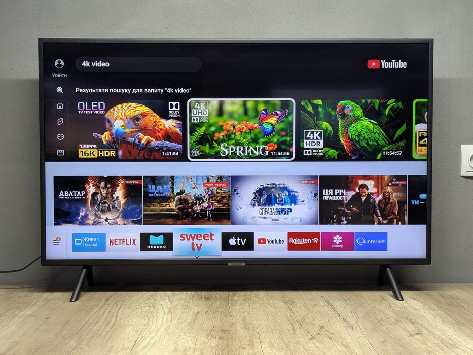 Samsung UE43RU7099U Smart TV Tizen OS 4K HDR / 2020
