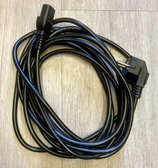 Belka Oświetleniowa Stairville CLB2.4 Compact LED Par System + pilot