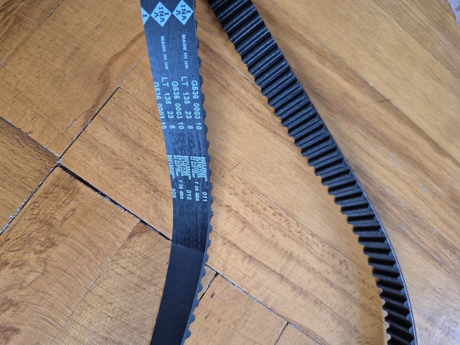 Rozrząd z pompą wody + filtr oleju VW Bora 1.6
