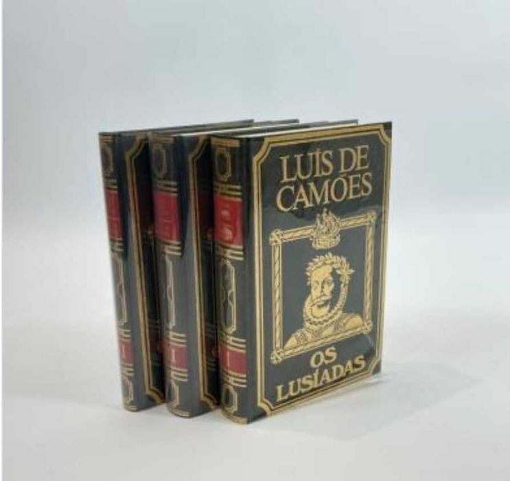 Obras de Luís de Camões em três volumes