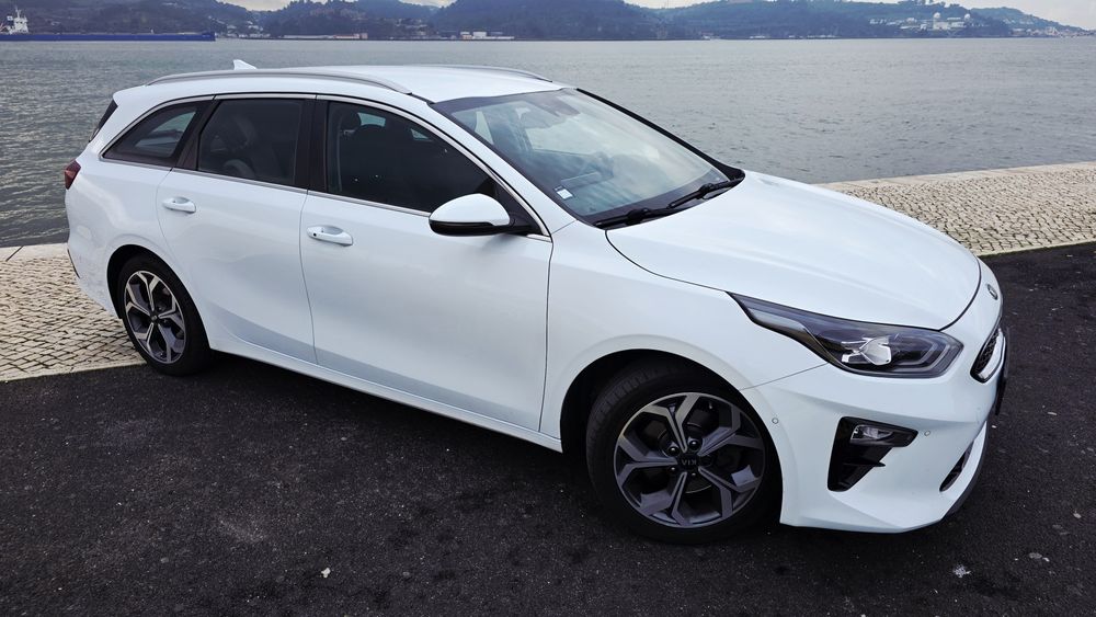 Kia Ceed SW FULL EXTRAS64846411784961123