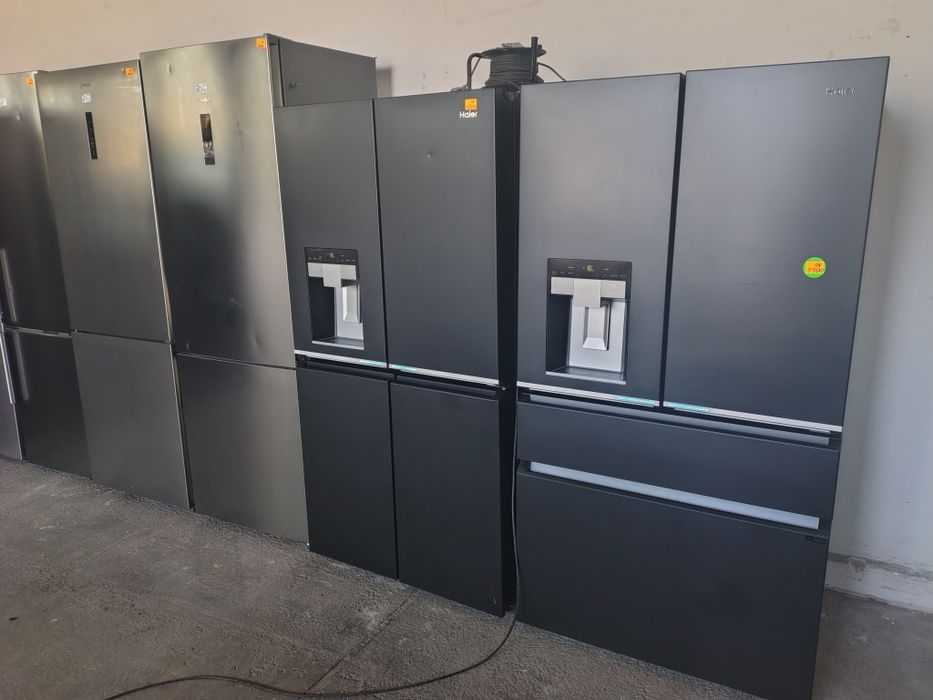 Outlet Nowa lodówka Haier sbs Cube Series 7 czarny INOX