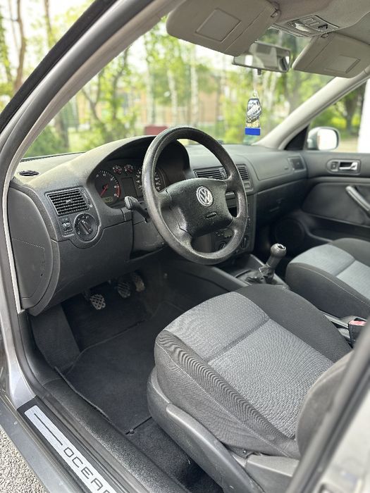 Volkswagen Golf 2003 VIN WVWZZZ1JZ3W544715 фото оголошення 10 з 20
