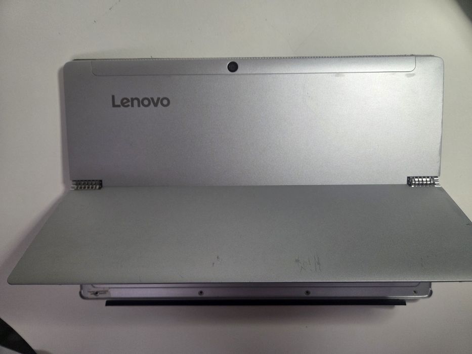 Lenovo tablet 2w1