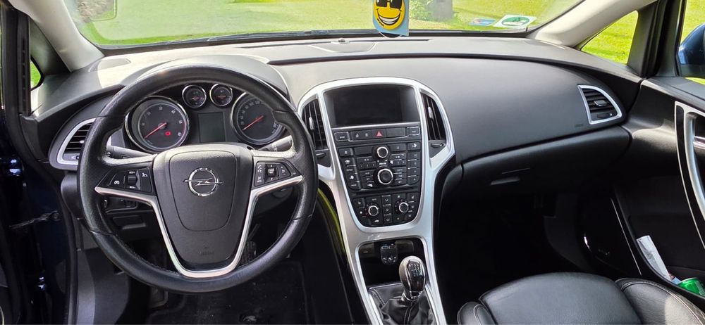 Opel Astra 2.0cdti 160km