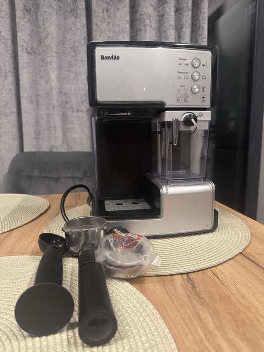 Ekspres kolbowy BREVILLE VCF045X Prima Latte Srebrny