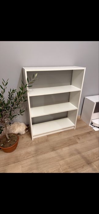 Regal Billy bialy niski ikea