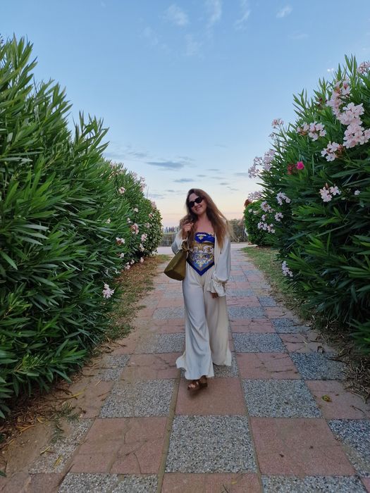 Домашній костюм, легкий бежевий костюм