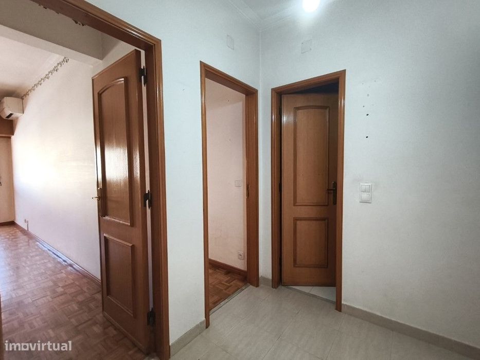 Apartamento T3 no Infantado (Loures) com Arrecadação