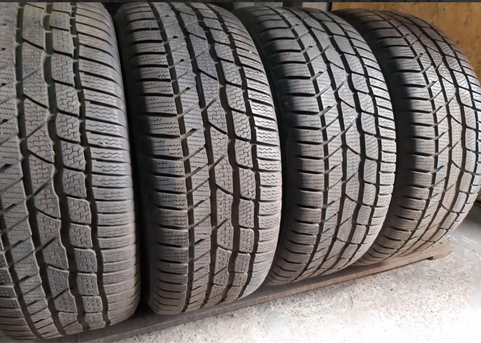 R18 245/50 Continental ContiWinterContactTS830P