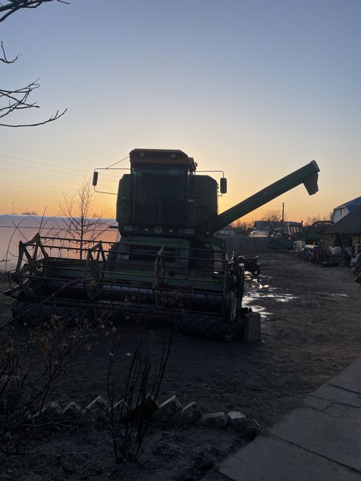 Продам Джондір 975