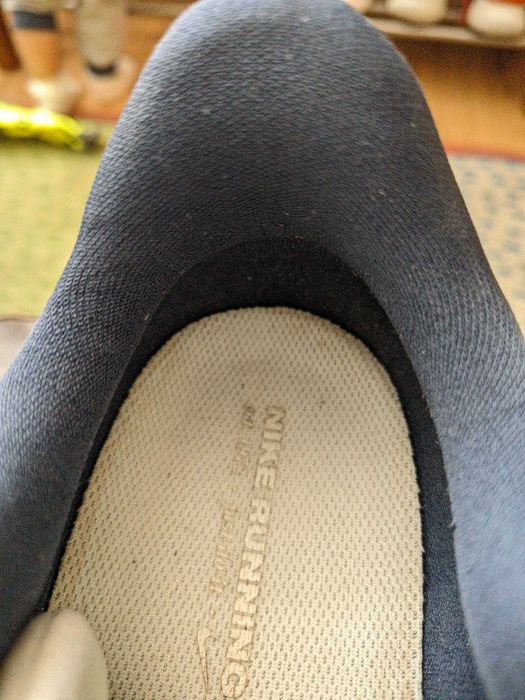 / Nike Vomero 17 / 45 / 30 km /