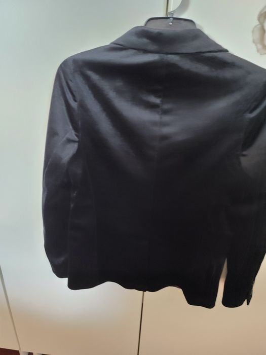 Casaco veludo preto da Mango 8 anos