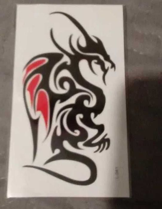 Tatuaż tymczasowy smok