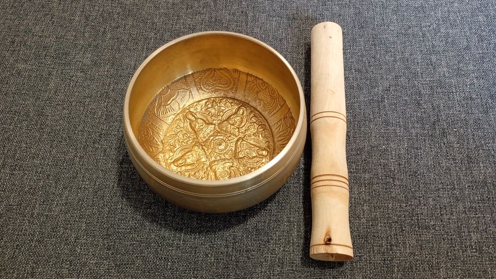 Misa tybetańska,grająca