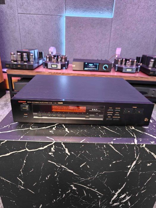 FM тюнер Luxman T 353