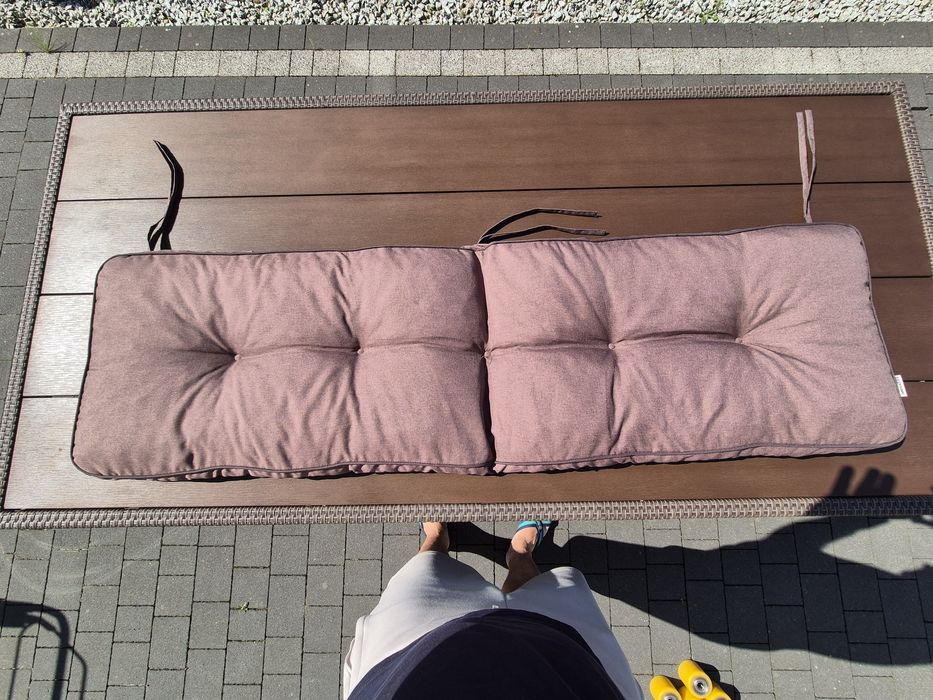 Poducha na ławkę 150x44 cm – brązowa