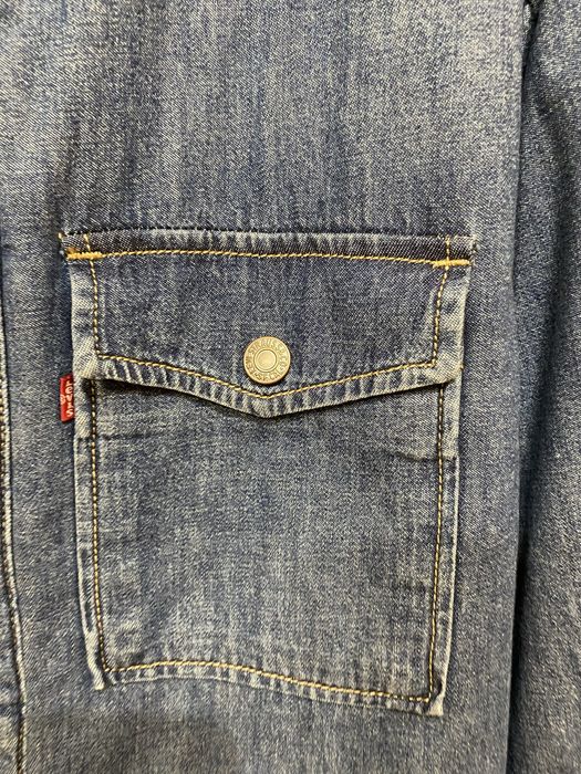 Джинсова куртка жіноча Levis