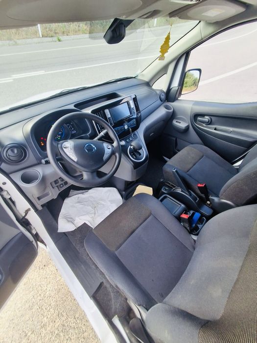 Nissan env 200 40kw