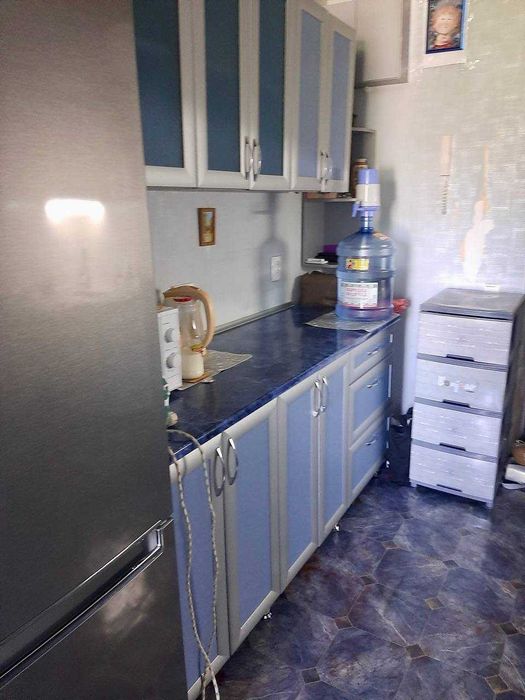 Продам 2х комнатную квартиру район "7 школы"