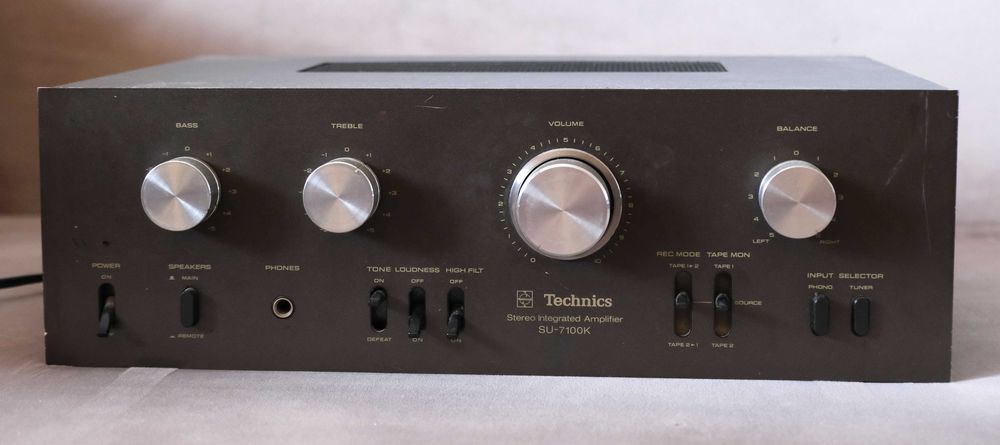 Wzmacniacz stereo TECHNICS SU-7100K