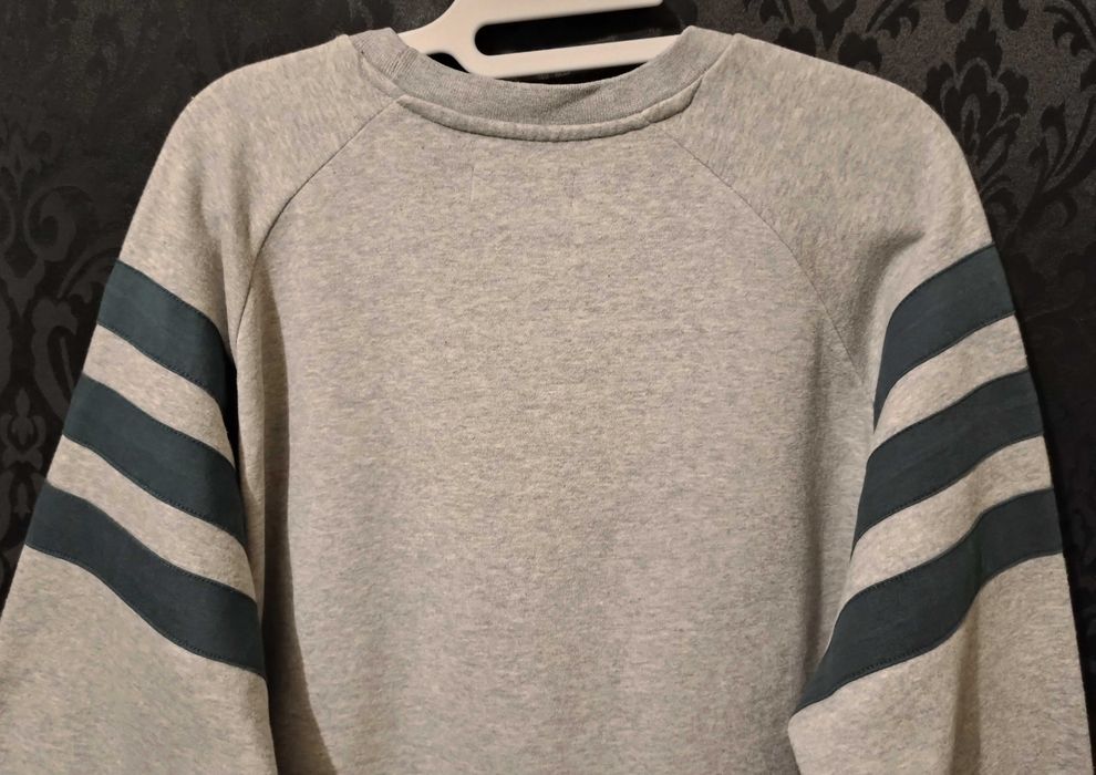 Фирменный мужской свитшот Adidas