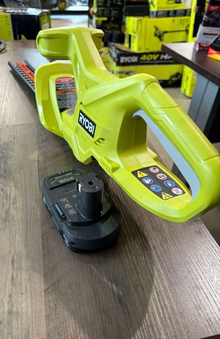 Ryobi P2670 ONE+ 18V nożyce do żywopłotu akumulatorowe 18 V