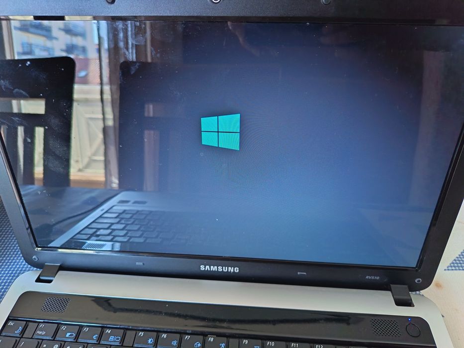 PC Samsung RV 510