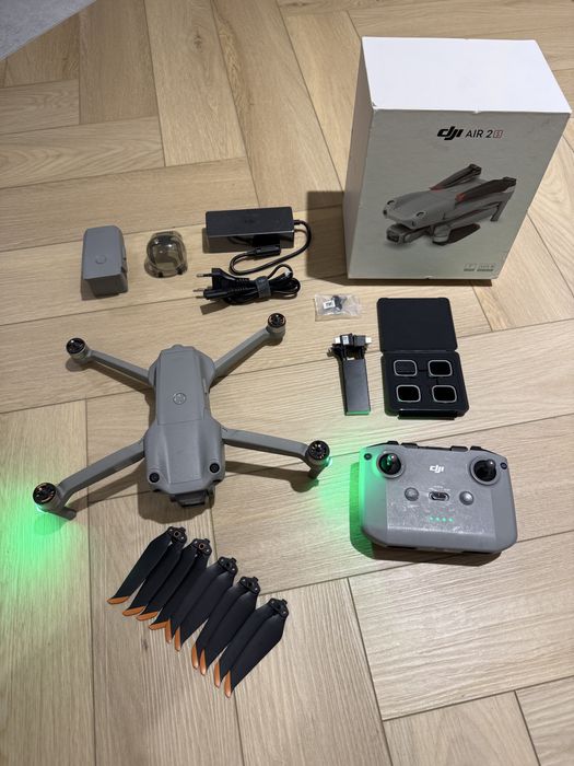 DJI Mavic Air 2S + bateria + filtry ND + MicroSD 32gb
