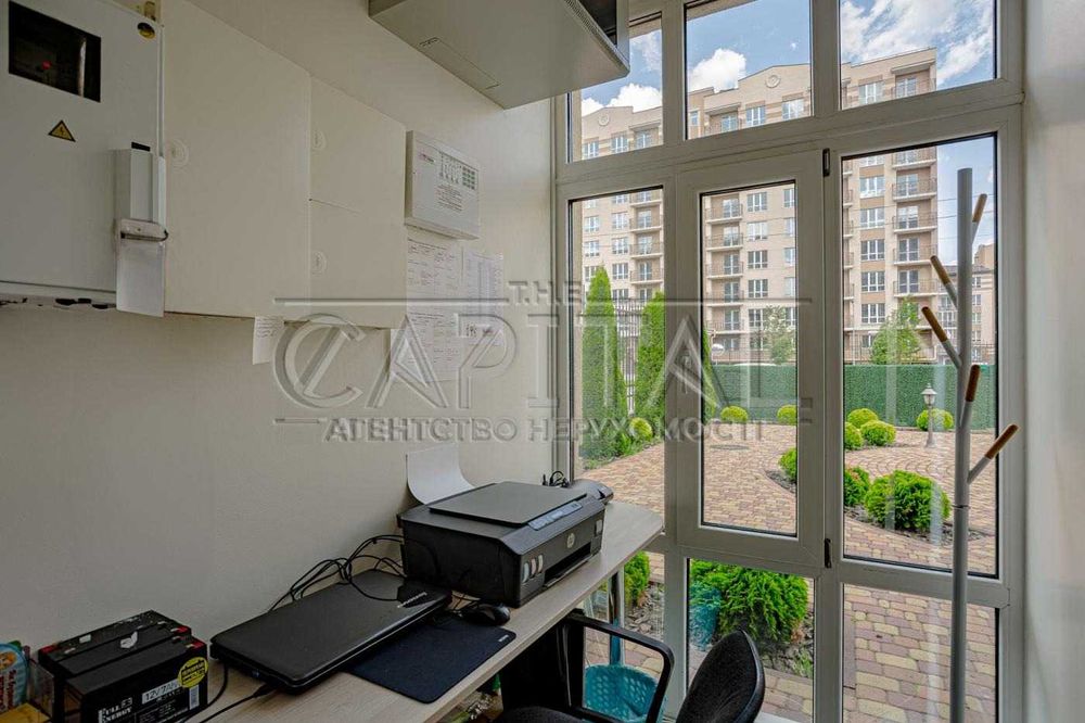 Продажа здания Голосеевский район, ул. Метрологическая, 56