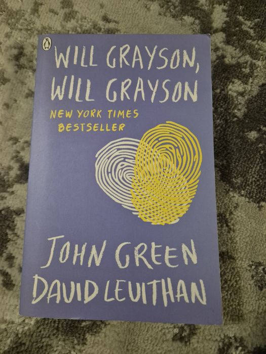 Продається книга на англійській мові